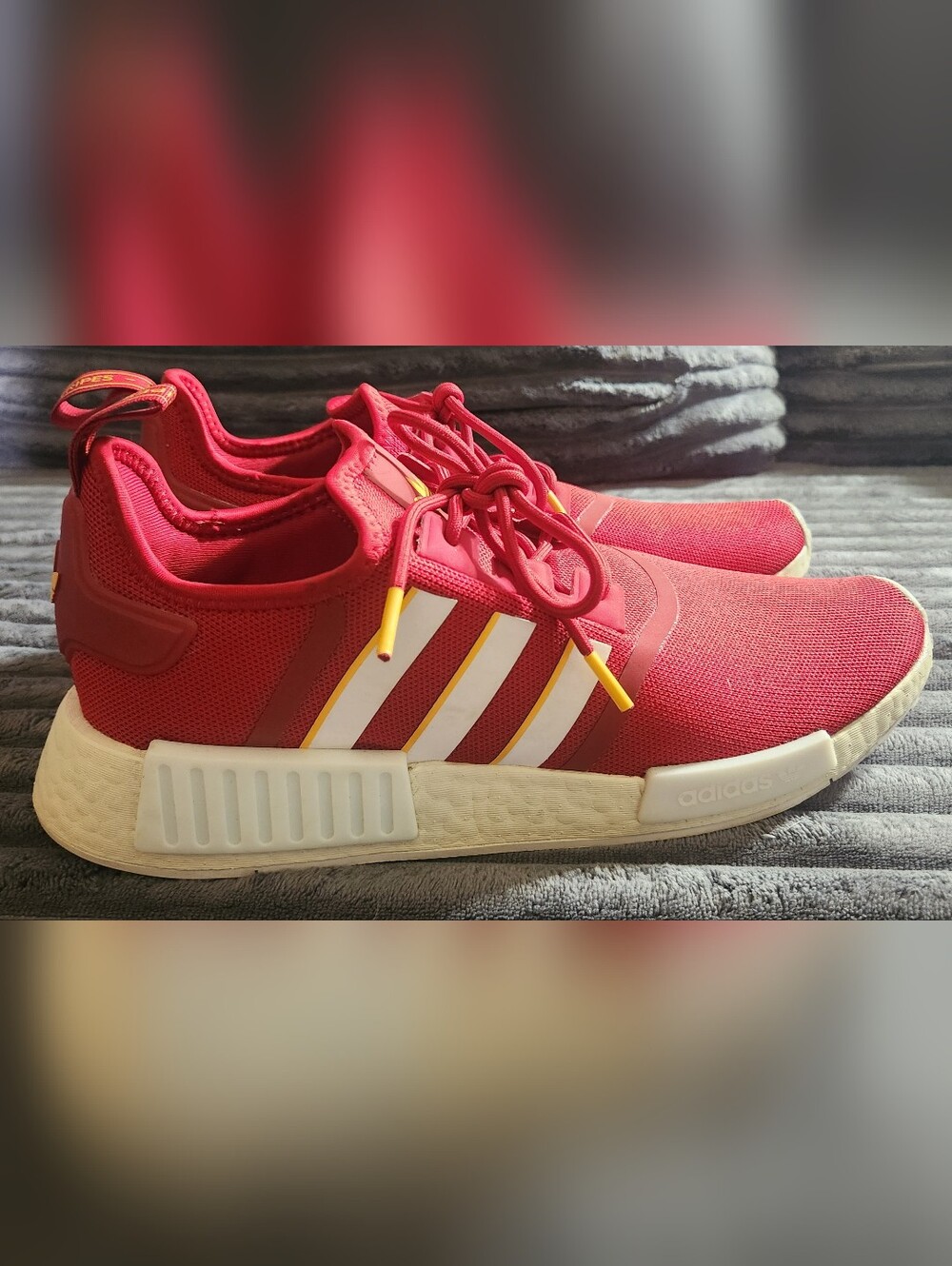 Mens Adidas NMD_R1 Shoes Athletic Sneakers Red Off White GX9888 Size 11.5